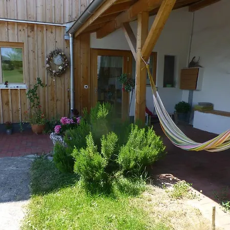 Winzenberg Bed & Breakfast Luetisburg